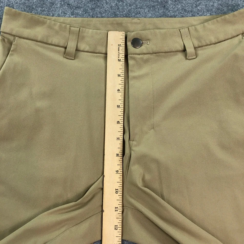 Lululemon Mens Commission Short 32 Golf Chino Warpstreme Khaki Tan Mid Rise Gym